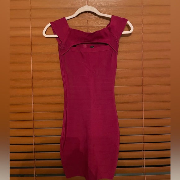 Mini dress - Picture 1 of 1